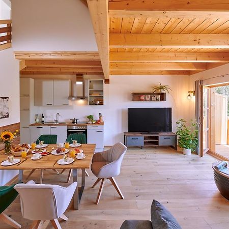 Ferienwohnung Tittmoning Zwischen Salzburg Und Burghausen Esterno foto